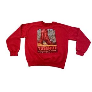 Yosemite National Park California Red Sweatshirt Sweater Fuzzy Outdoor Hilda